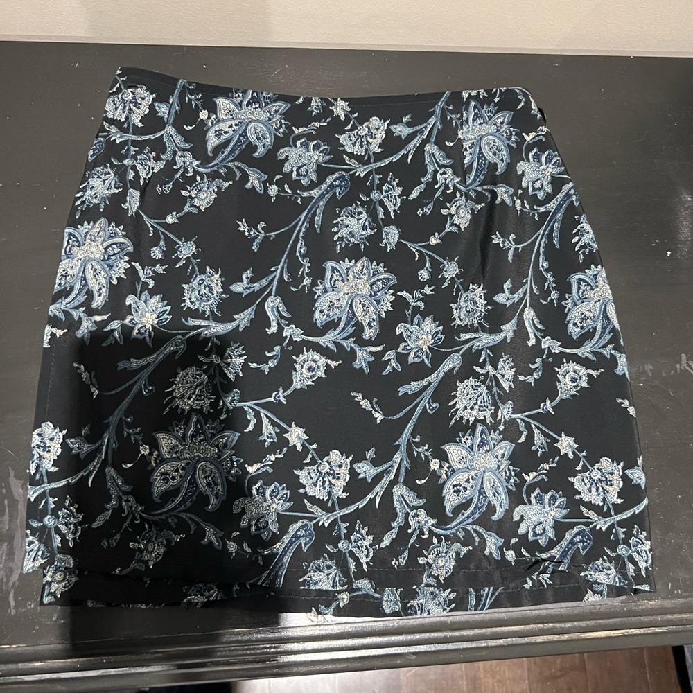 Vintage nlack and blue paisley mini wrap skirt